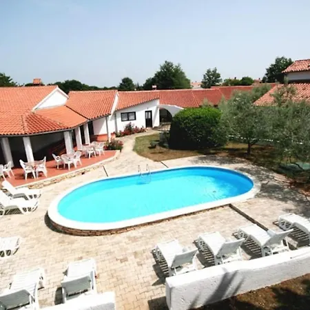 Guest house Jurcan